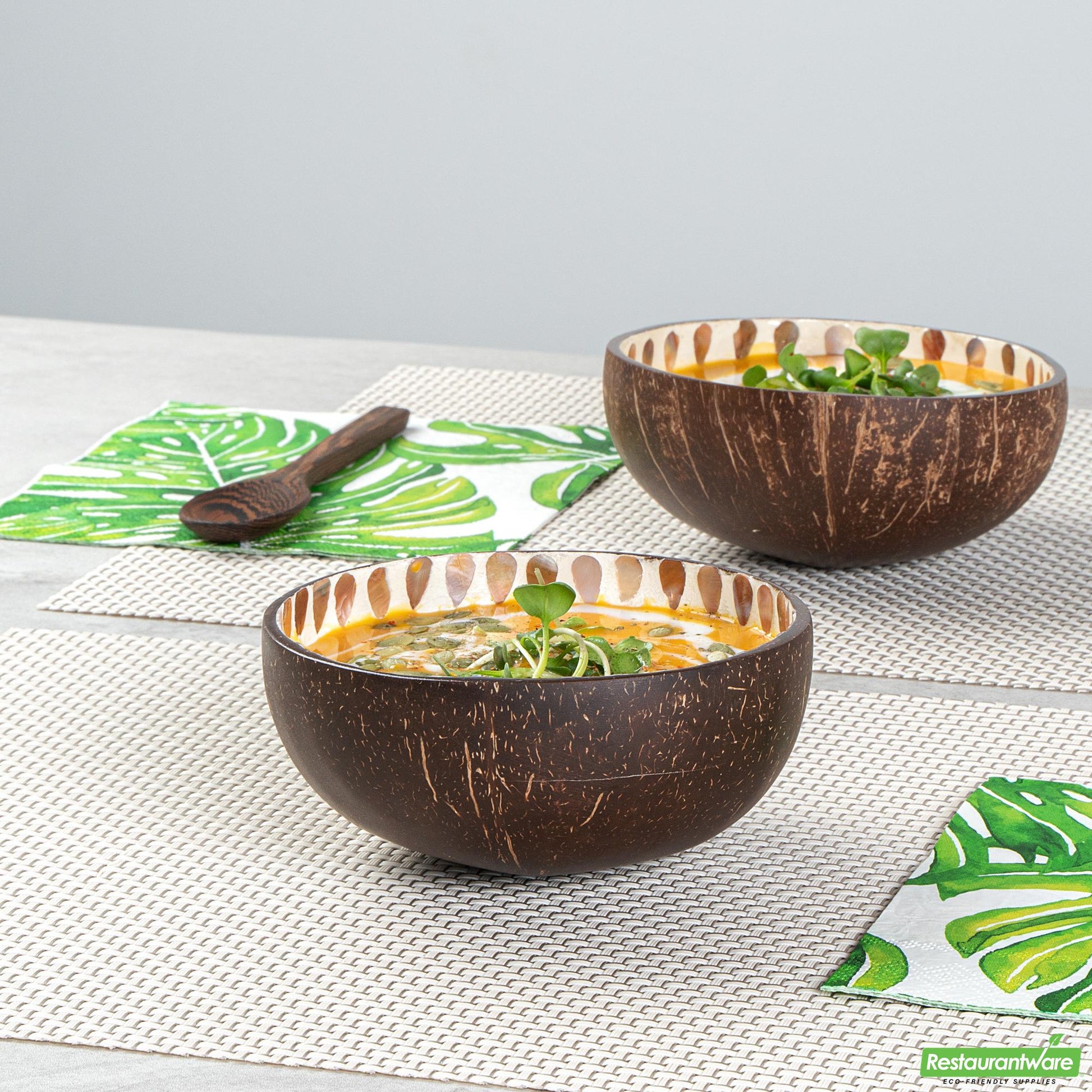 Wholesale Restaurantware 16 Oz White Handmade Teardrop Coconut Bowl - 5.9" X 5.9" X 2.4"- Bulk