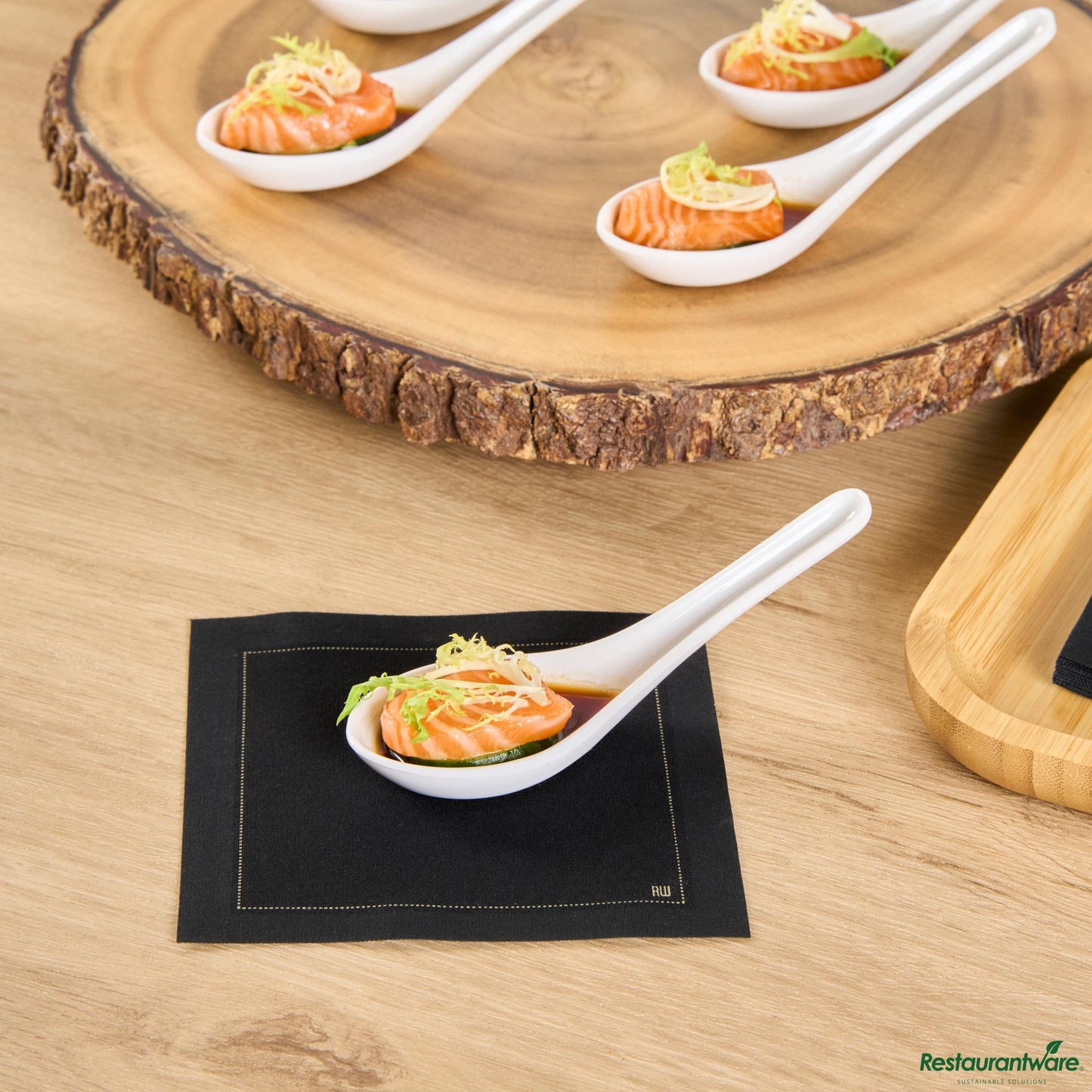 Wholesale Restaurantware Voga White Melamine Asian Soup Spoon - 4 3/4" X 1 1/2" X 1 1/2"- Bulk