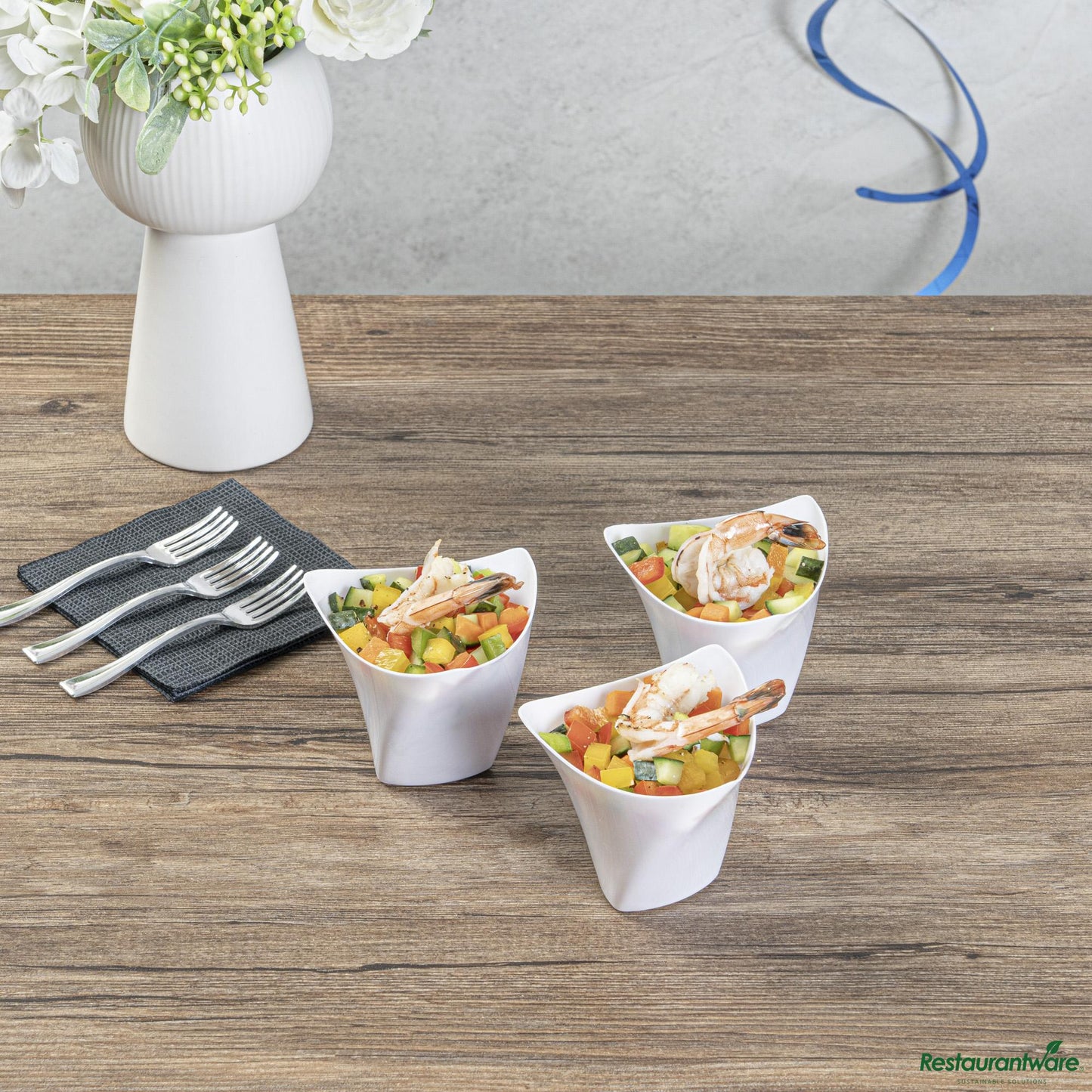 Wholesale Restaurantware 4 Oz White Plastic Mini Crescendo Cup - 3" X 3" X 2 3/4"- Bulk