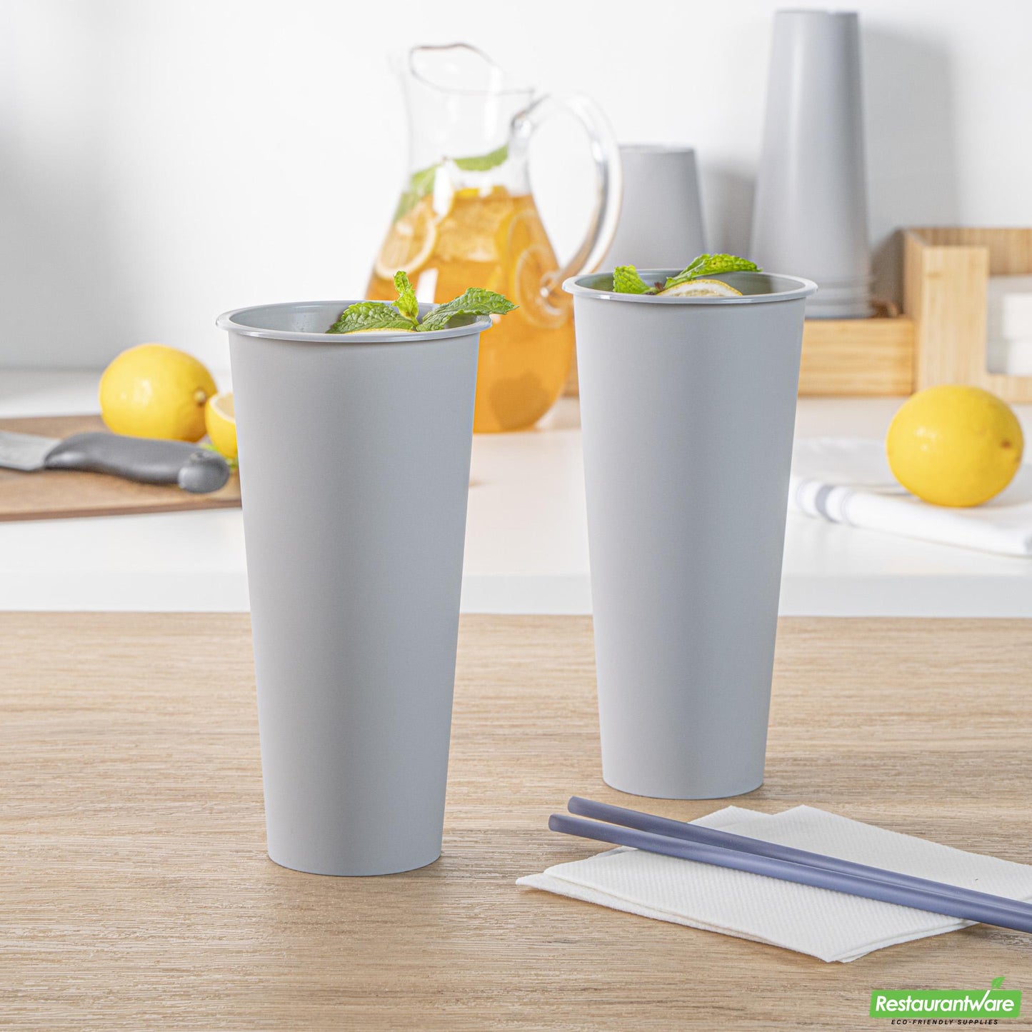 Wholesale Restaurantware 24 Oz Round Matte Gray Plastic Hot / Cold Drinking Cup - 3.5" X 3.5" X 7.0"- Bulk