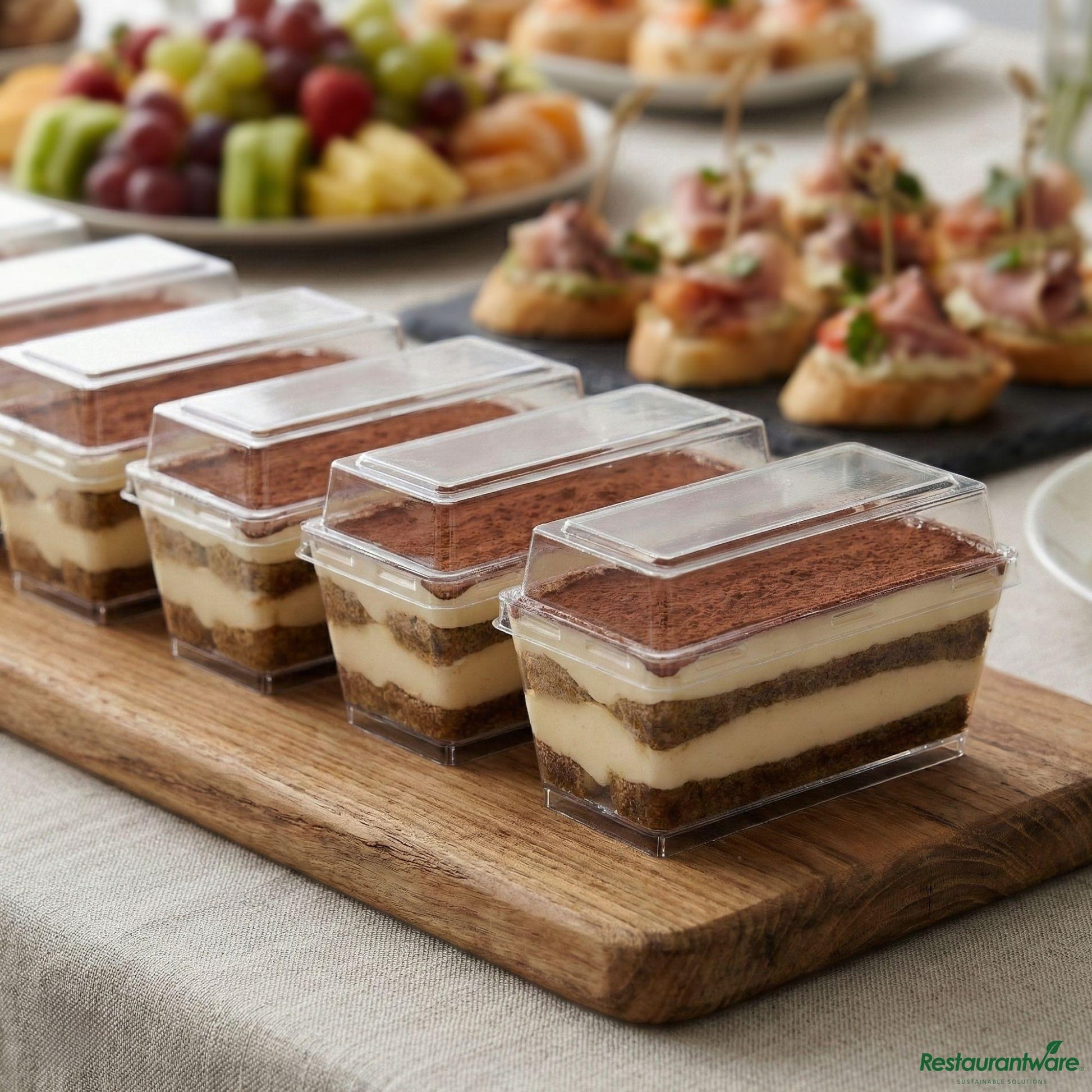 Wholesale Restaurantware 5 Oz Rectangle Clear Plastic Cake / Dessert Container - with Lid - 4" X 2" X 1 3/4"- Bulk
