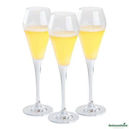 Wholesale Restaurantware 7 Oz Polycarbonate Champagne Flute - 2.7" X 2.7" X 9.1"- Bulk