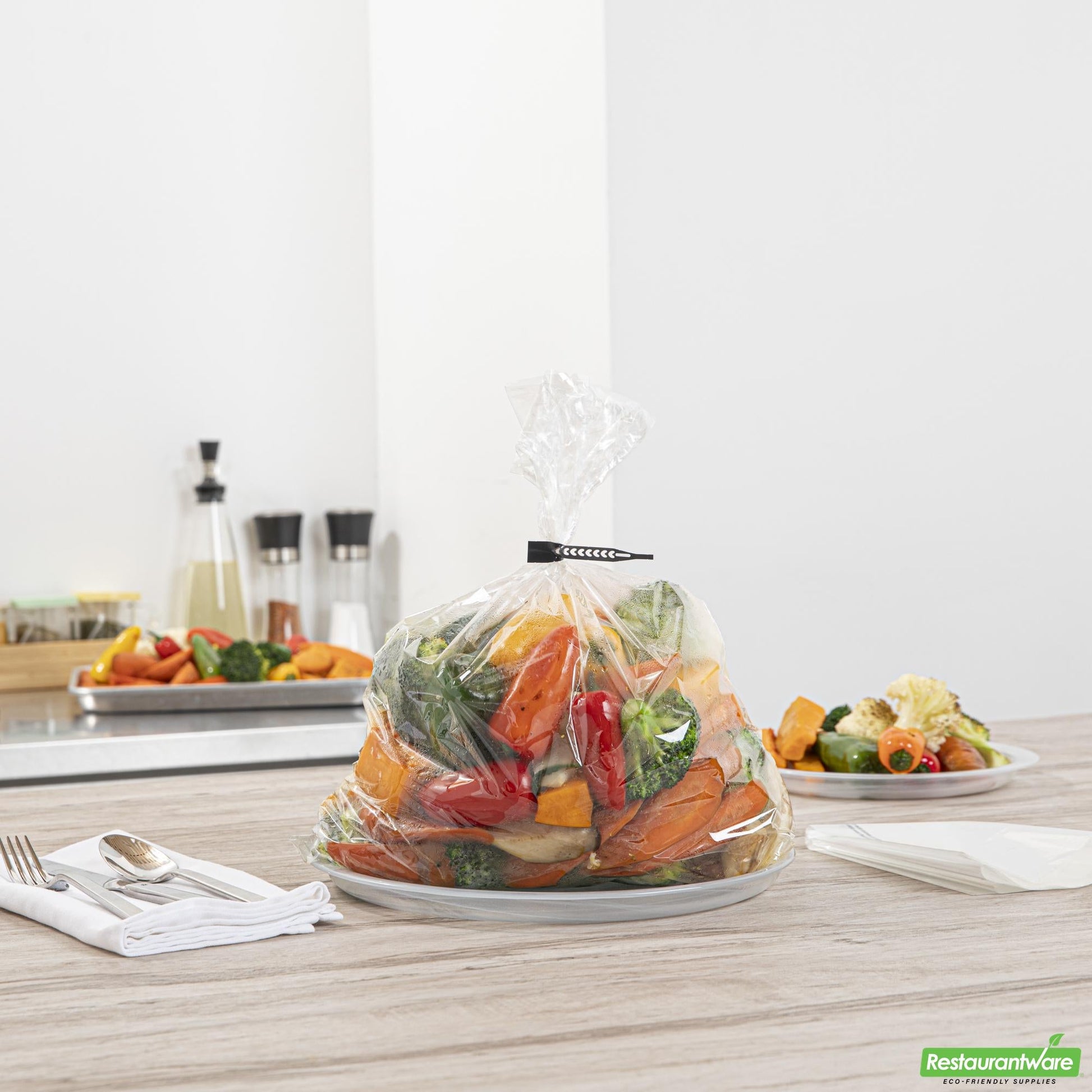 Wholesale Restaurantware Fresh Hero Clear Plastic Oven Bag - with Ties, Bpa-Free - 14" X 17" - 200 Count Box- Bulk