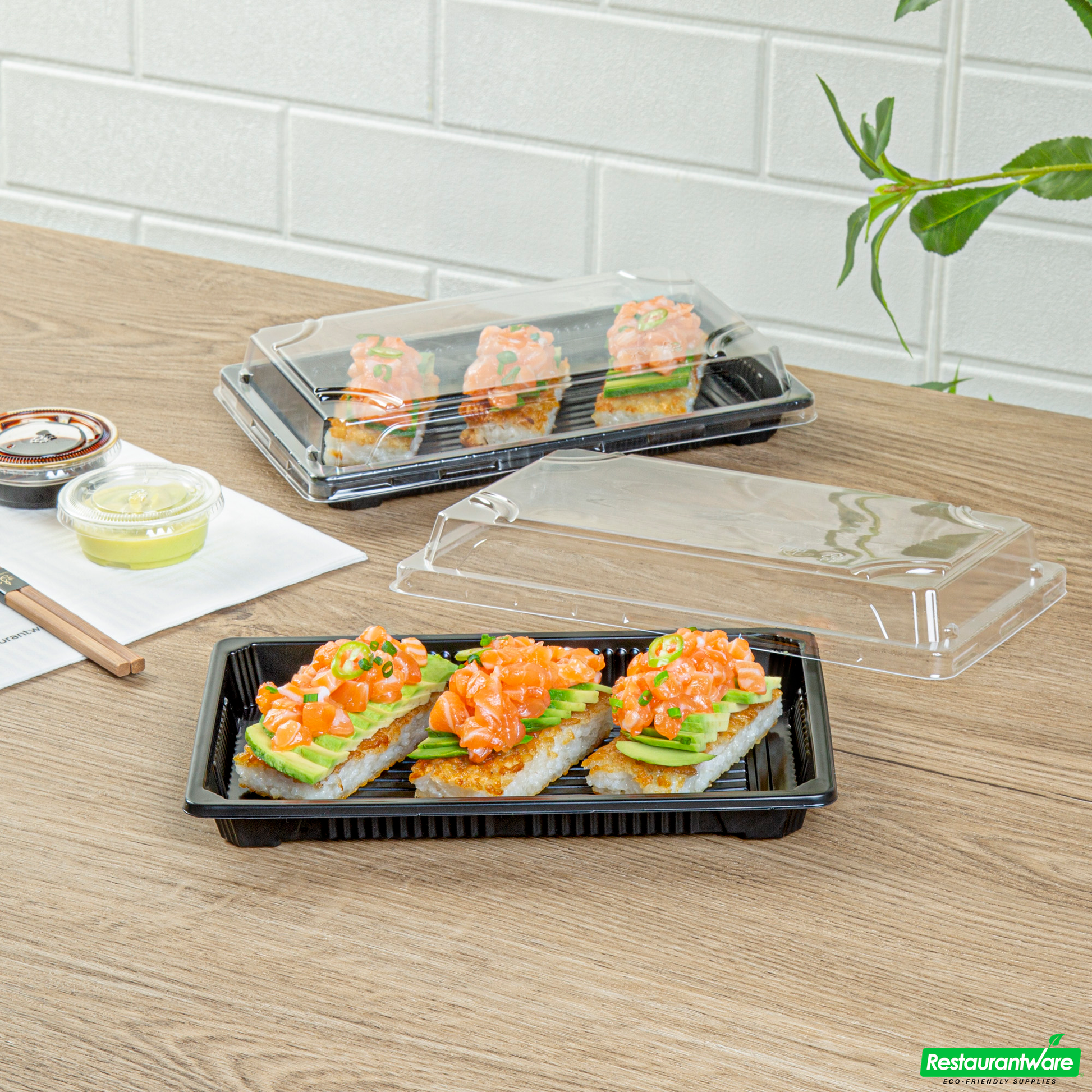 Wholesale Restaurantware Roku Rectangle Black Plastic Take Out Sushi Tray - with Clear Lid - 8 1/4" X 5 1/4" X 1 1/2" - 100 Count Box- Bulk