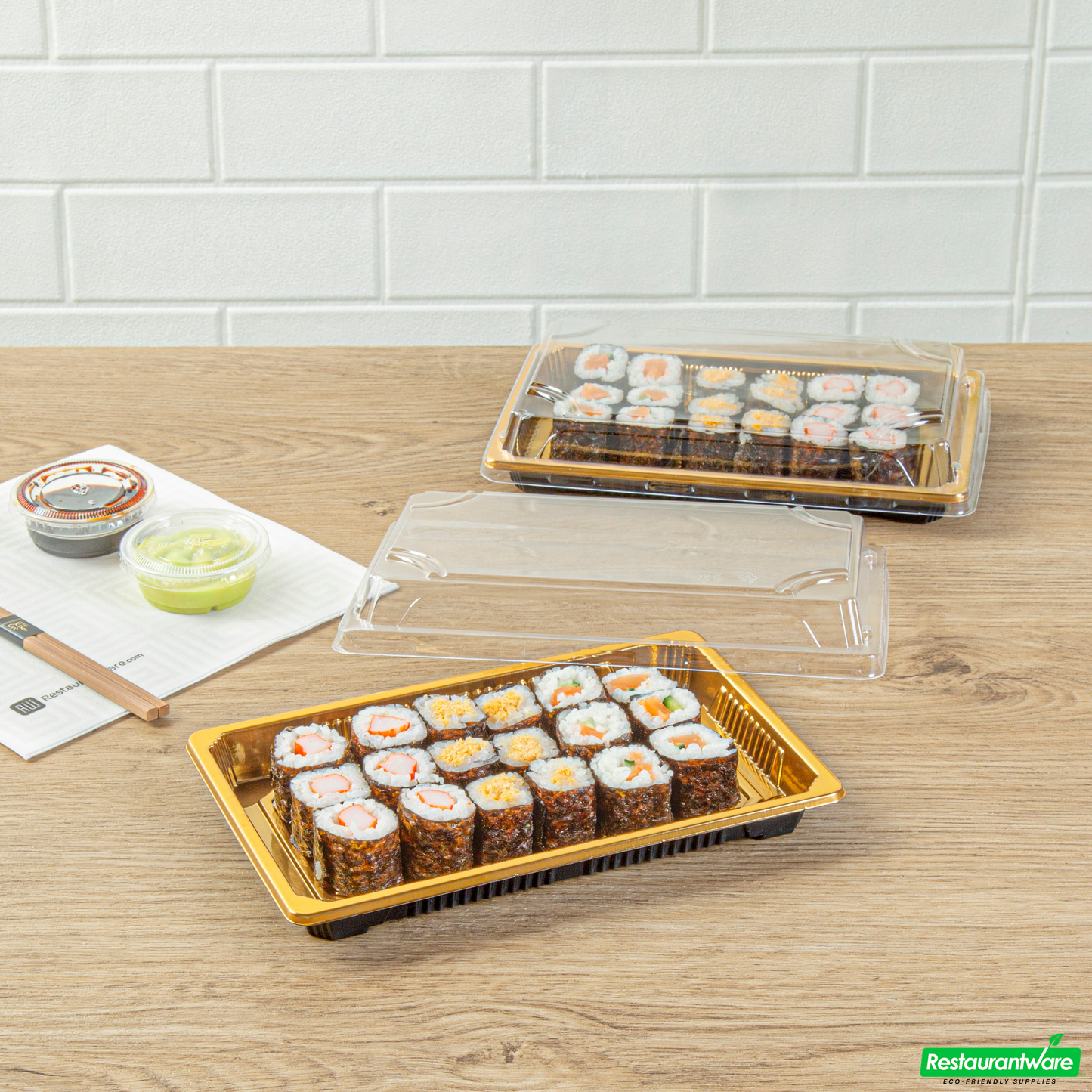 Wholesale Restaurantware Roku Rectangle Gold Plastic Take Out Sushi Tray - with Clear Lid - 8 1/4" X 5 1/4" X 1 1/2" - 100 Count Box- Bulk