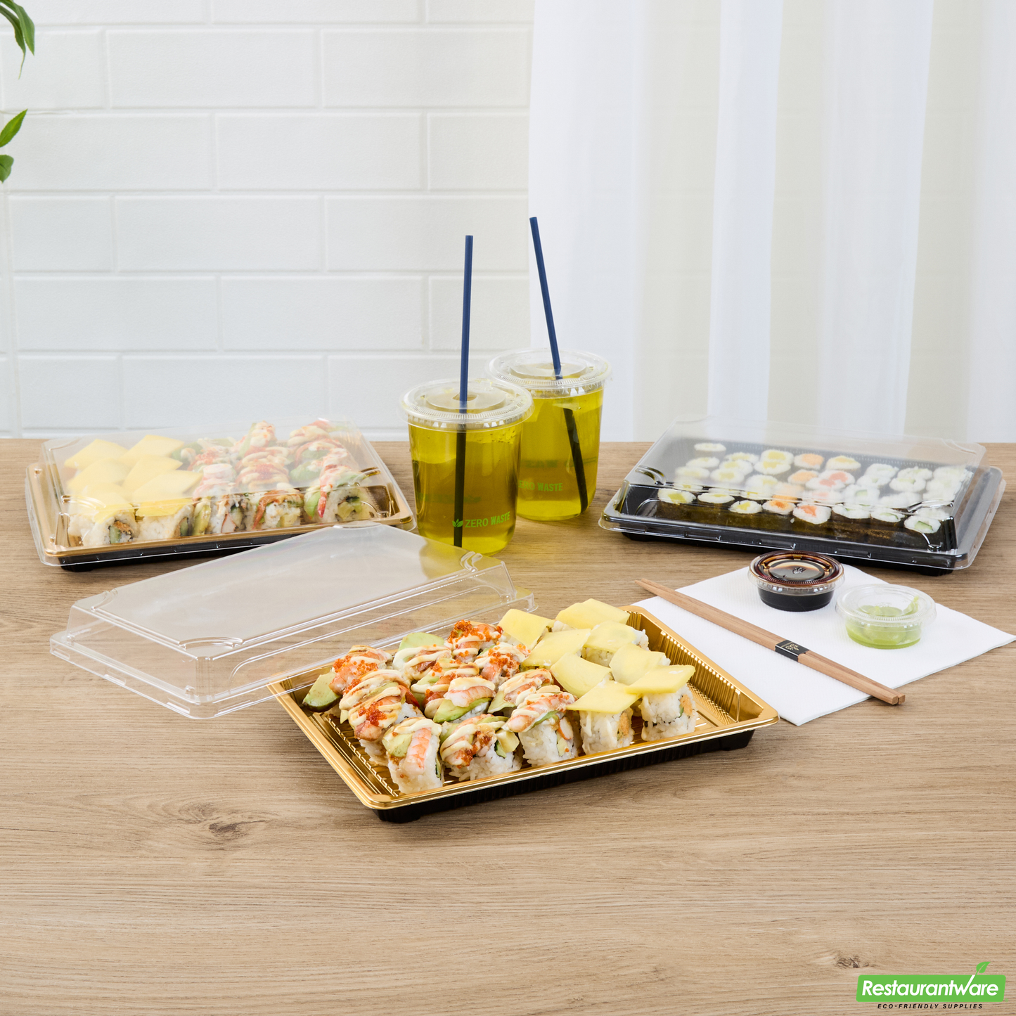 Wholesale Restaurantware Roku Rectangle Gold Plastic Take Out Sushi Tray - with Clear Lid - 10" X 7 1/4" X 1 3/4" - 100 Count Box- Bulk