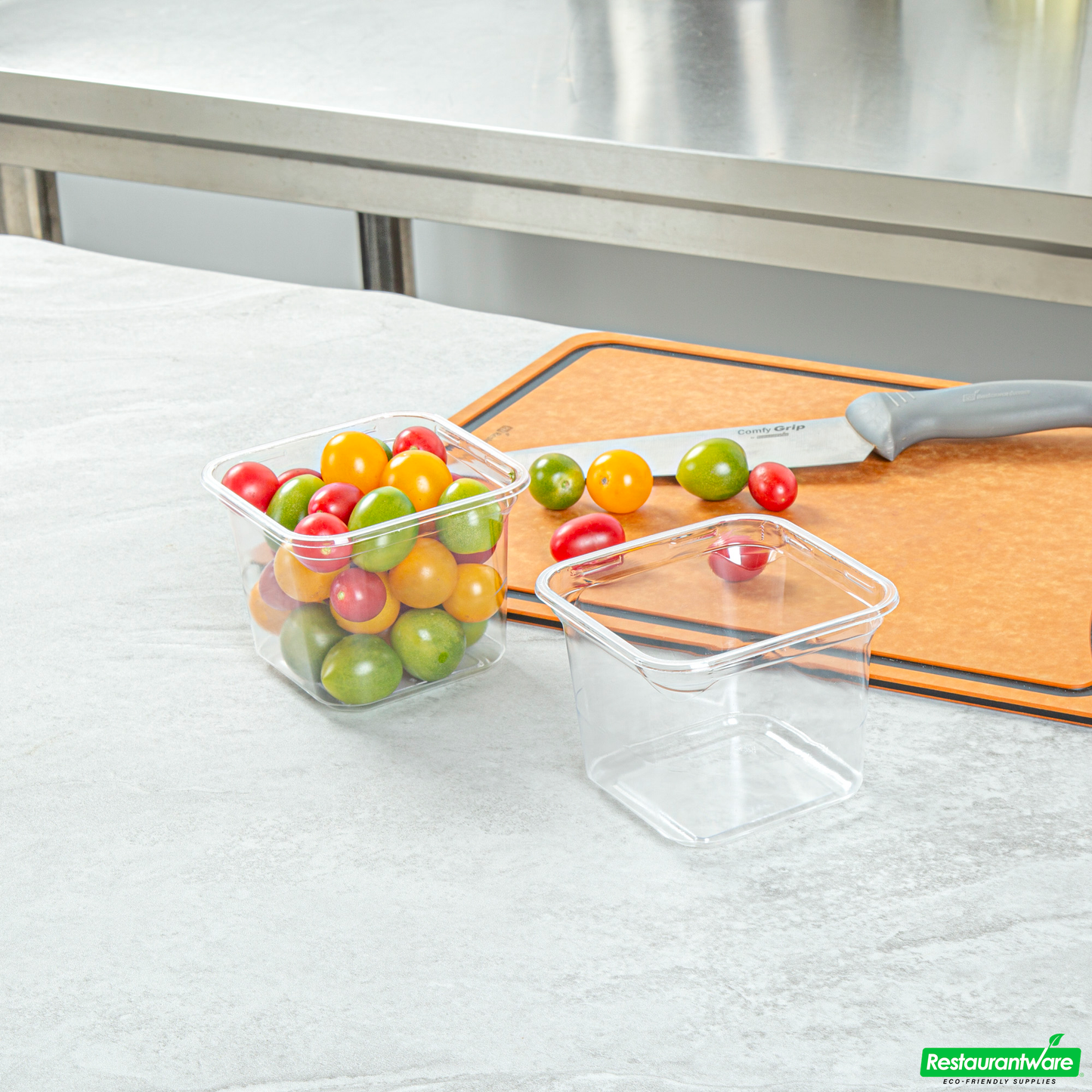 Wholesale Restaurantware Thermo Tek 20 Oz Square Clear Plastic Deli / Snack Container - 4 1/2" X 4 1/2" X 3 1/2" - 50 Count Box- Bulk