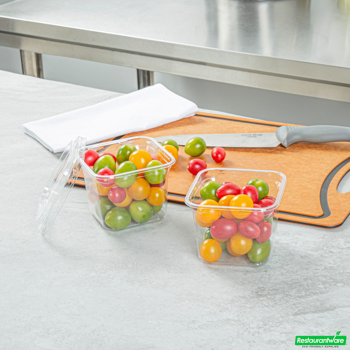 Wholesale Restaurantware Thermo Tek 20 Oz Square Clear Plastic Deli / Snack Container - 4 1/2" X 4 1/2" X 3 1/2" - 50 Count Box- Bulk