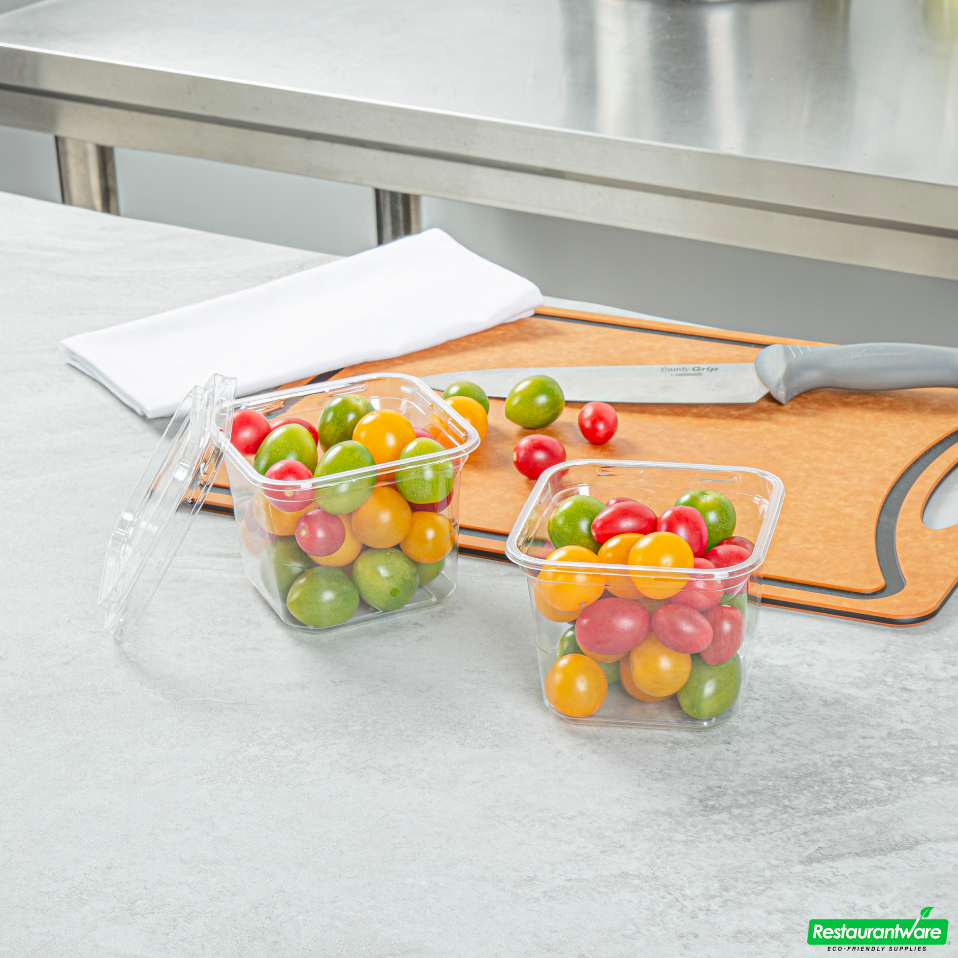 Wholesale Restaurantware Thermo Tek 20 Oz Square Clear Plastic Deli / Snack Container - 4 1/2" X 4 1/2" X 3 1/2" - 50 Count Box- Bulk