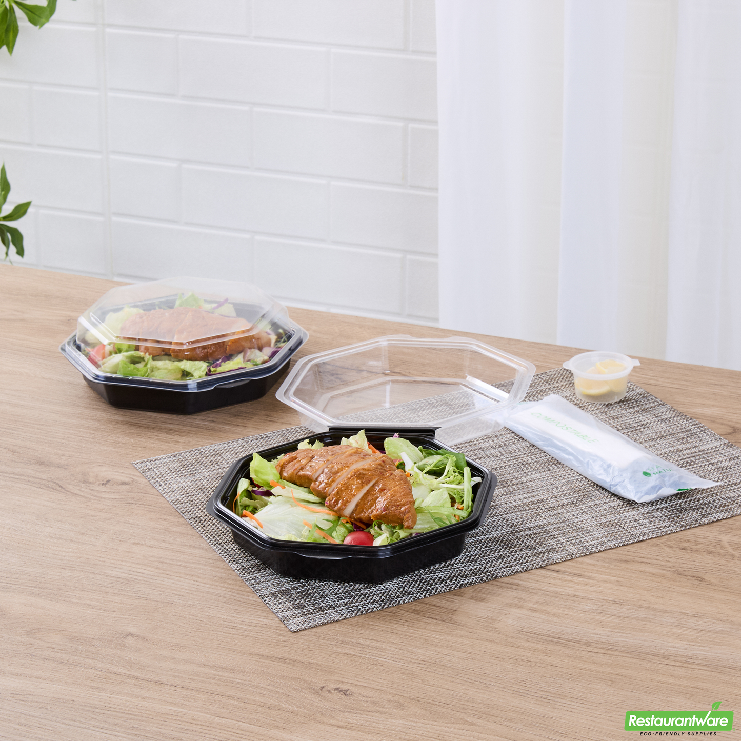 Wholesale Restaurantware Octagon Black Plastic Food Container - with Clear Lid - 7 1/2" X 7 1/2" X 2 1/4" - 100 Count Box- Bulk