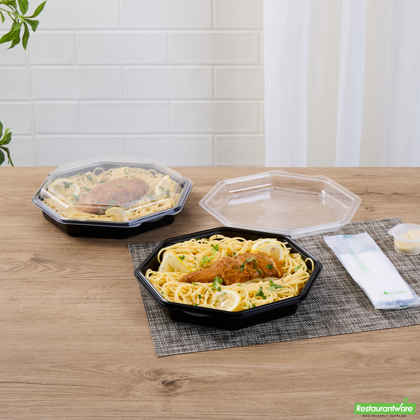 Wholesale Restaurantware Octagon Black Plastic Food Container - with Clear Lid - 9" X 9" X 2" - 100 Count Box- Bulk