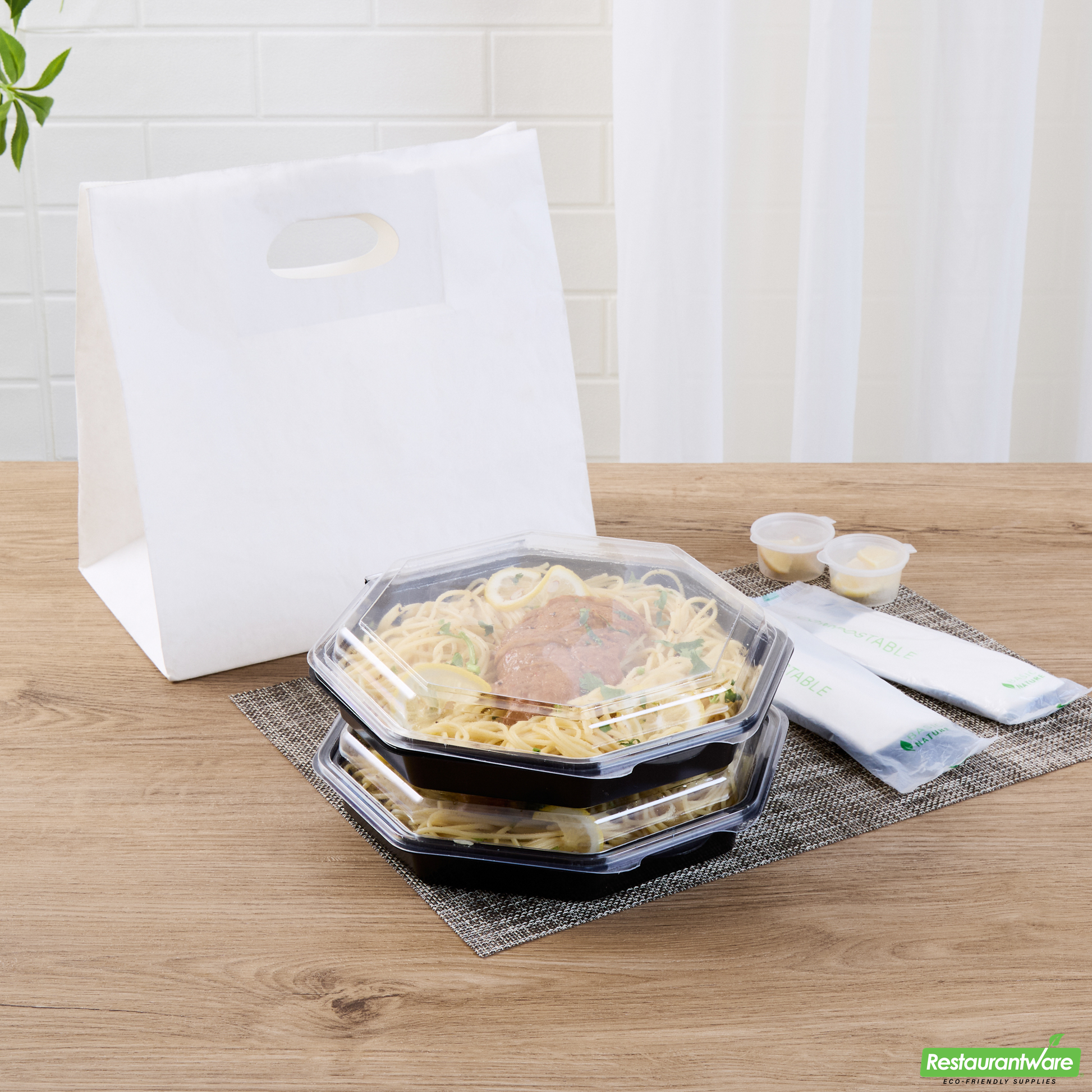 Wholesale Restaurantware Octagon Black Plastic Food Container - with Clear Lid - 9" X 9" X 2" - 100 Count Box- Bulk