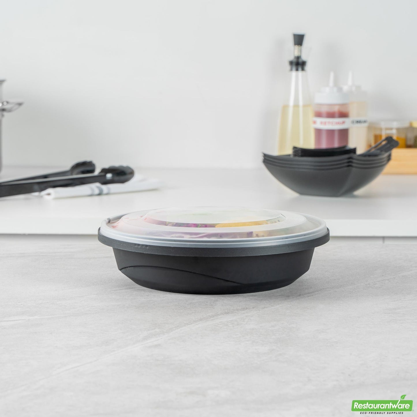 Wholesale Restaurantware Cater Tek 51 Oz Round Black Plastic Catering / Serving Bowl - with Clear Lid, Microwavable - 9 1/4" X 9 1/4" X 3" - 25 Count Box- Bulk