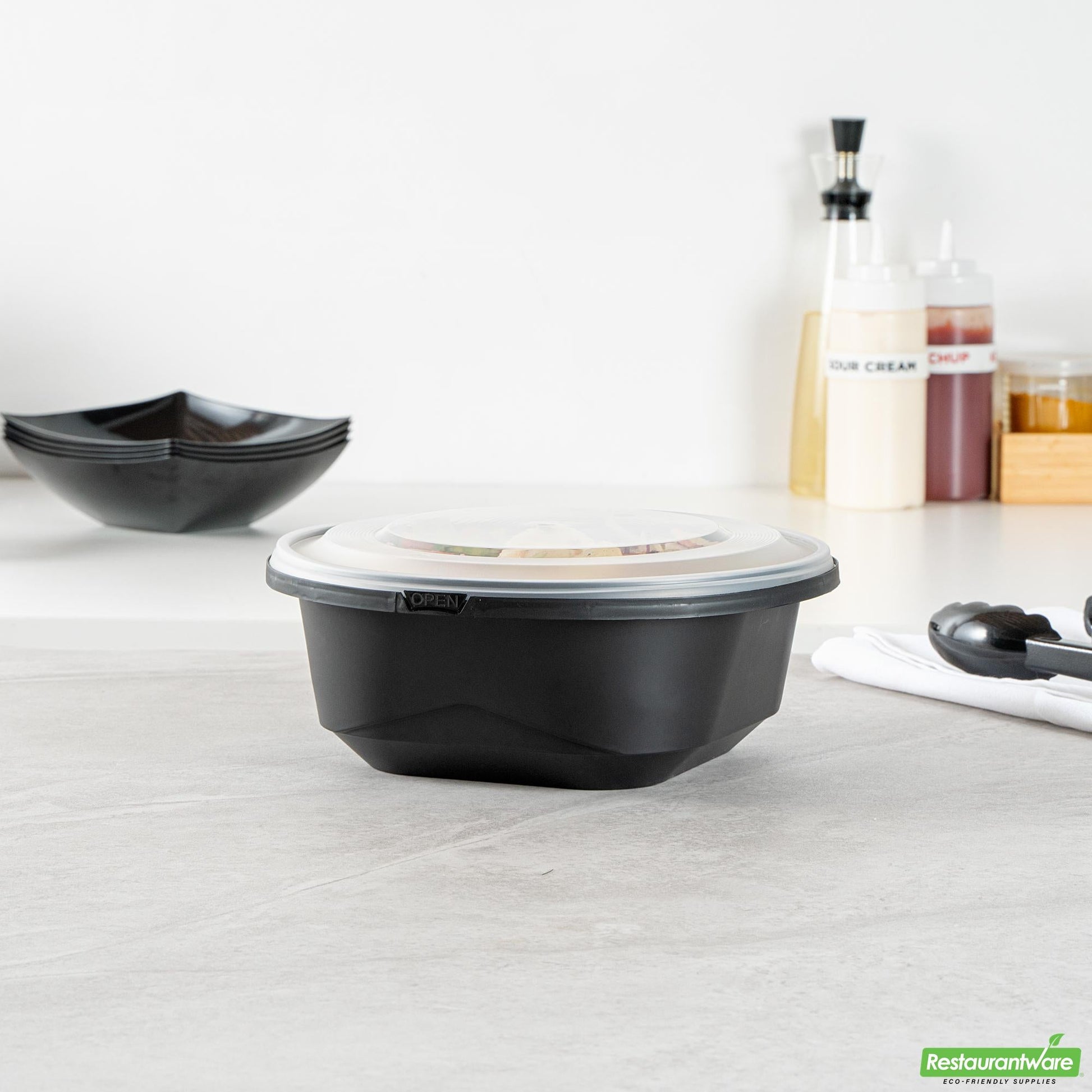 Wholesale Restaurantware Cater Tek 85 Oz Round Black Catering / Serving Bowl - with Clear Lid, Microwavable - 9 3/4" X 9 3/4" X 3 3/4" - 100 Count Box- Bulk