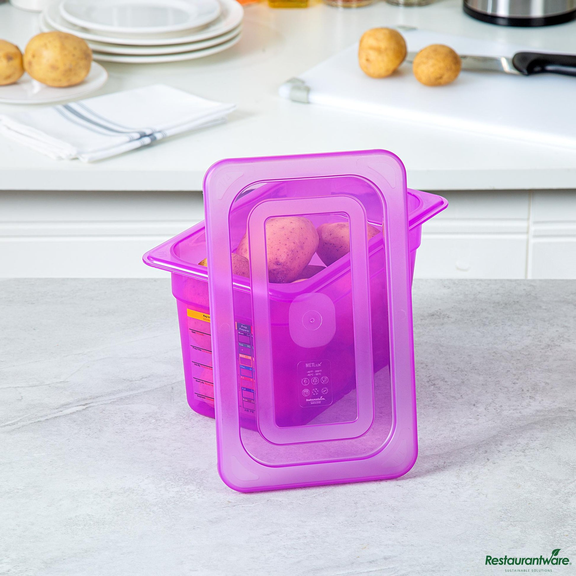 Wholesale Restaurantware Purple Allergen-Free Polypropylene Lid - Fits 1/4 Size Food Pan - 10.6" X 6.5" X 0.4"- Bulk