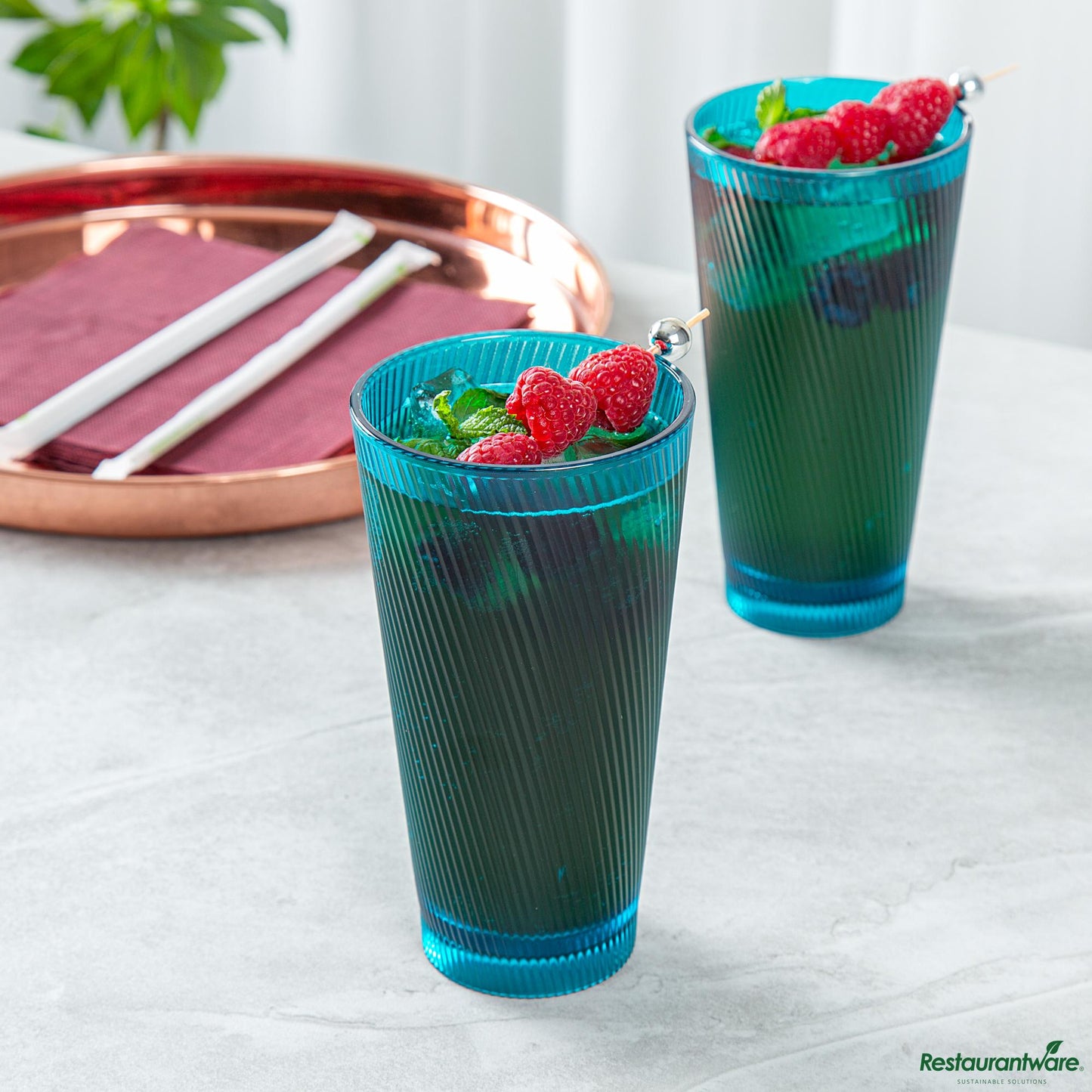 Wholesale Restaurantware 20 Oz Blue San Plastic Tumbler - 3.6" X 3.6" X 6.7"- Bulk