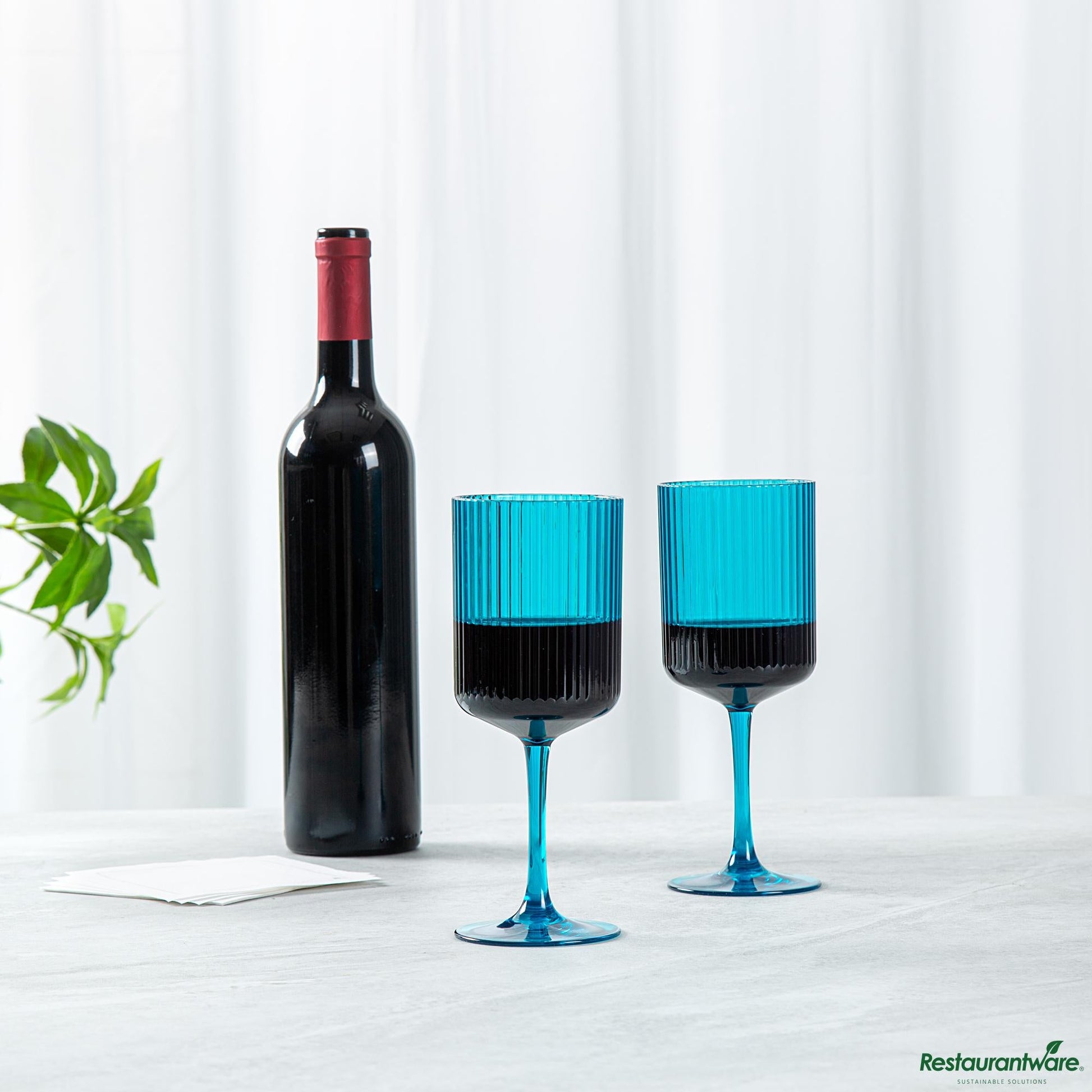 Wholesale Restaurantware 12 Oz Blue San Plastic Wine Glass - 3" X 3" X 7.7"- Bulk