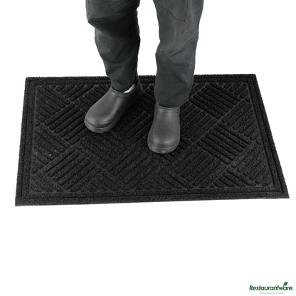 Wholesale Restaurantware Comfy Feet Black Heavy-Duty Outdoor Floor Mat - Diamond - 36" X 24"- Bulk