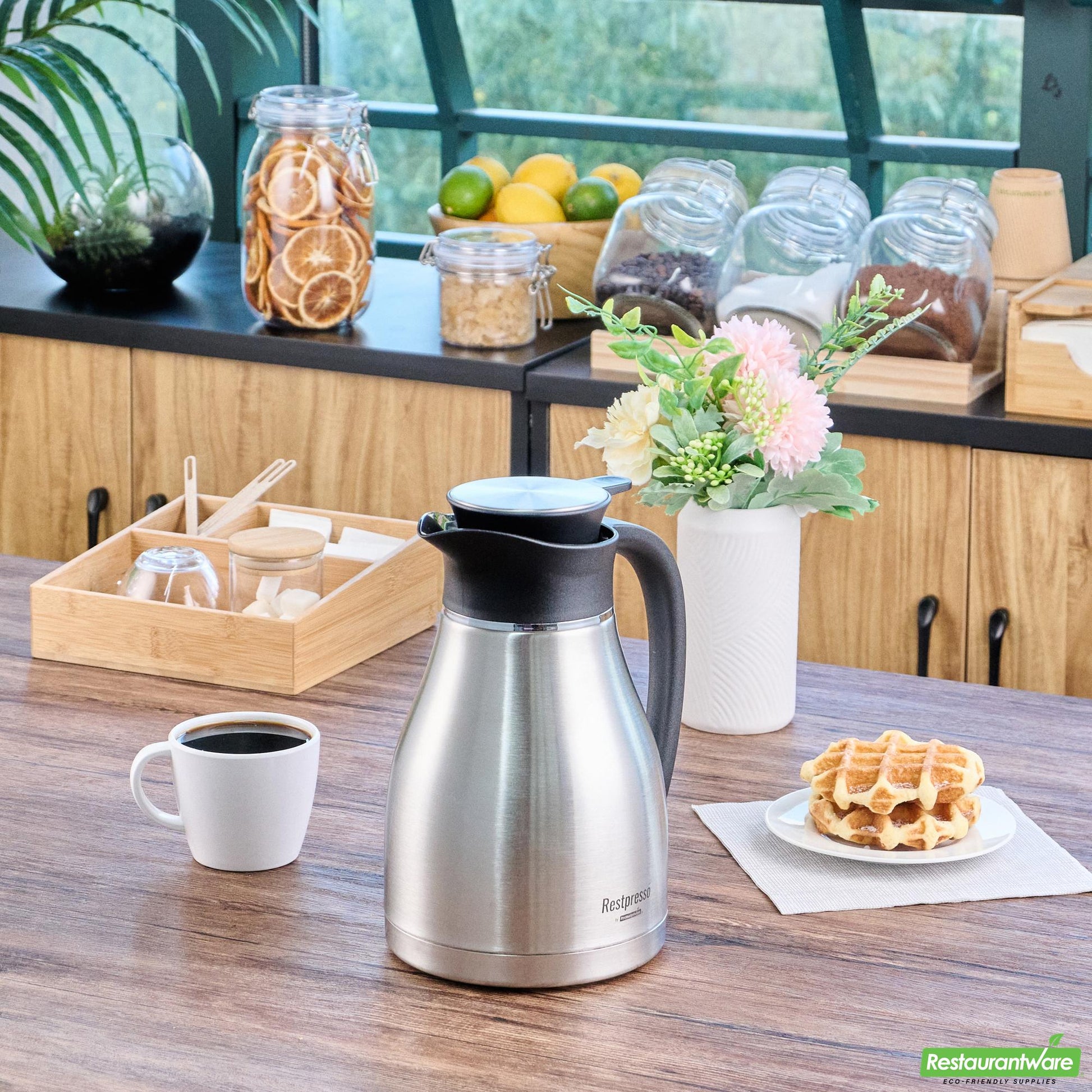 Wholesale Restaurantware Restpresso 68 Oz Vacuum Insulated Coffee Carafe / Server - 14" X 7 3/4" X 6" - 1 Count Box- Bulk