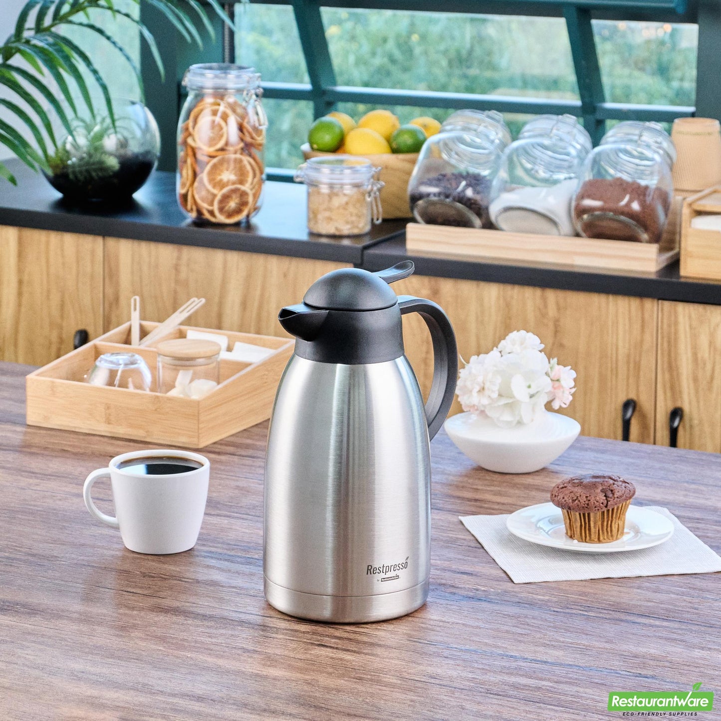 Wholesale Restaurantware Restpresso 68 Oz Vacuum Insulated Coffee Carafe / Server - 7 3/4" X 5 1/2" X 11" - 1 Count Box- Bulk