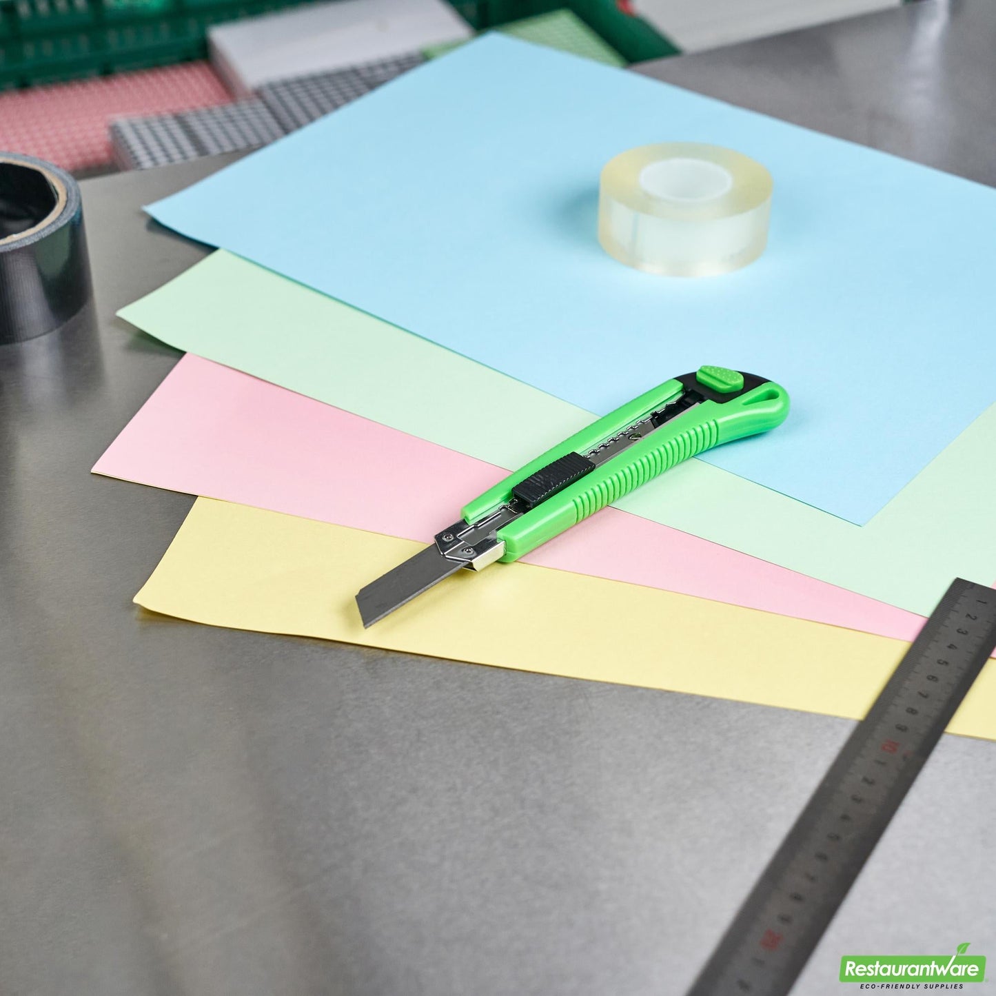 Wholesale Restaurantware Handy Tek Green Snap Off Blade Knife - 6 3/4" - 12 Count Box- Bulk