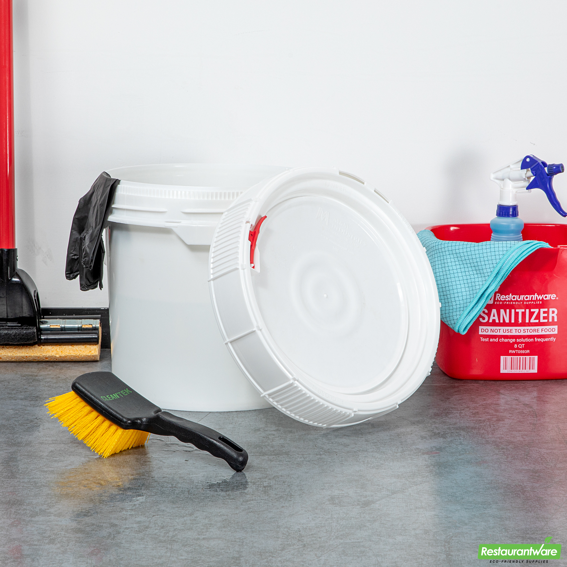 Wholesale Restaurantware Met Lux Round White Plastic Screw Top Lid - for 3.5 & 5 Gal Pail, Tamper-Evident, Un Rated - 11 1/4" X 11 1/4" X 2 1/2" - 1 Count Box- Bulk