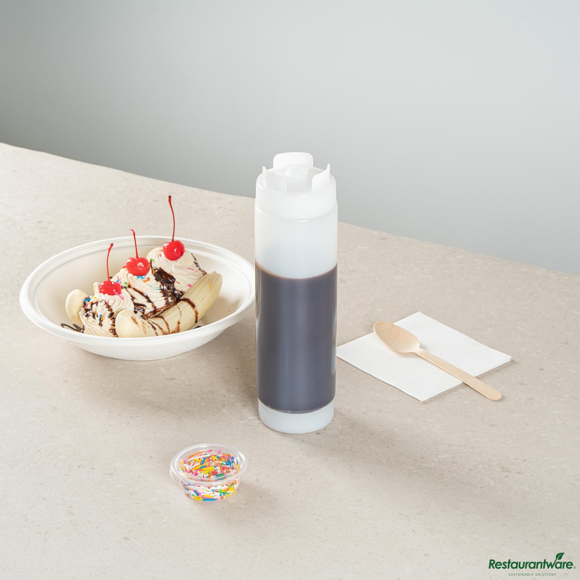 Wholesale Restaurantware 24 Oz Clear Plastic Squeeze Bottle - Inverted, Refill & Dispensing Lid - 2.7" X 2.7" X 9.3"- Bulk