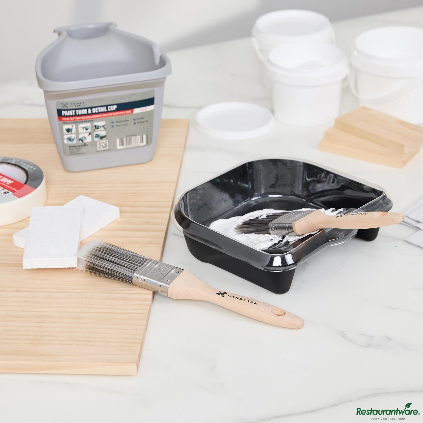 Wholesale Restaurantware Synthetic Polyester Paint Brush - Flat, Beaver Tail - 8.7" X 1.5" X 0.5"- Bulk