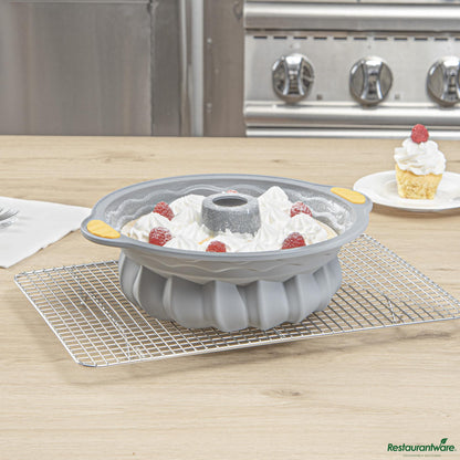 Wholesale Restaurantware Gray Silicone Kugelhopf / Fluted Bundt Cake Pan - 11.2" X 10.2" X 3.9"- Bulk