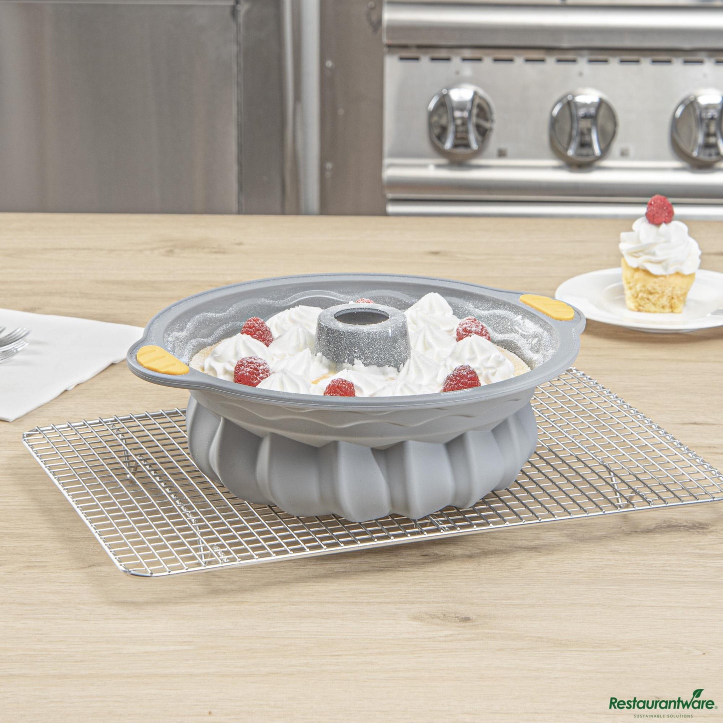 Wholesale Restaurantware Gray Silicone Kugelhopf / Fluted Bundt Cake Pan - 11.2" X 10.2" X 3.9"- Bulk