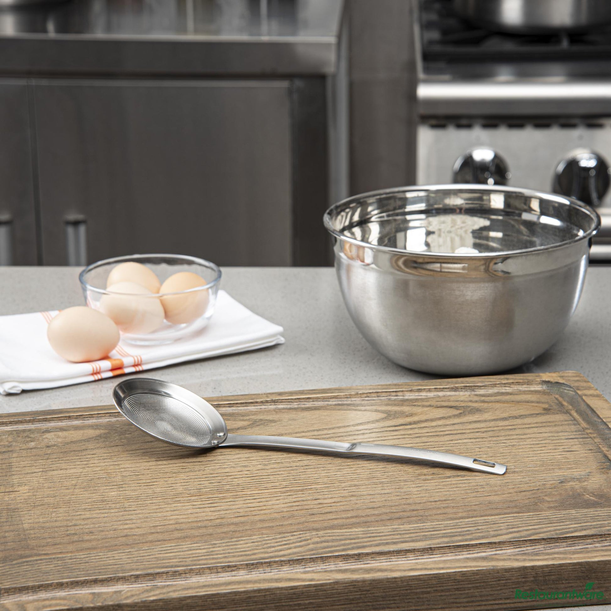 Wholesale Restaurantware Stainless Steel Fine Mesh Strainer - 10.4"×3.2"×0.7"- Bulk