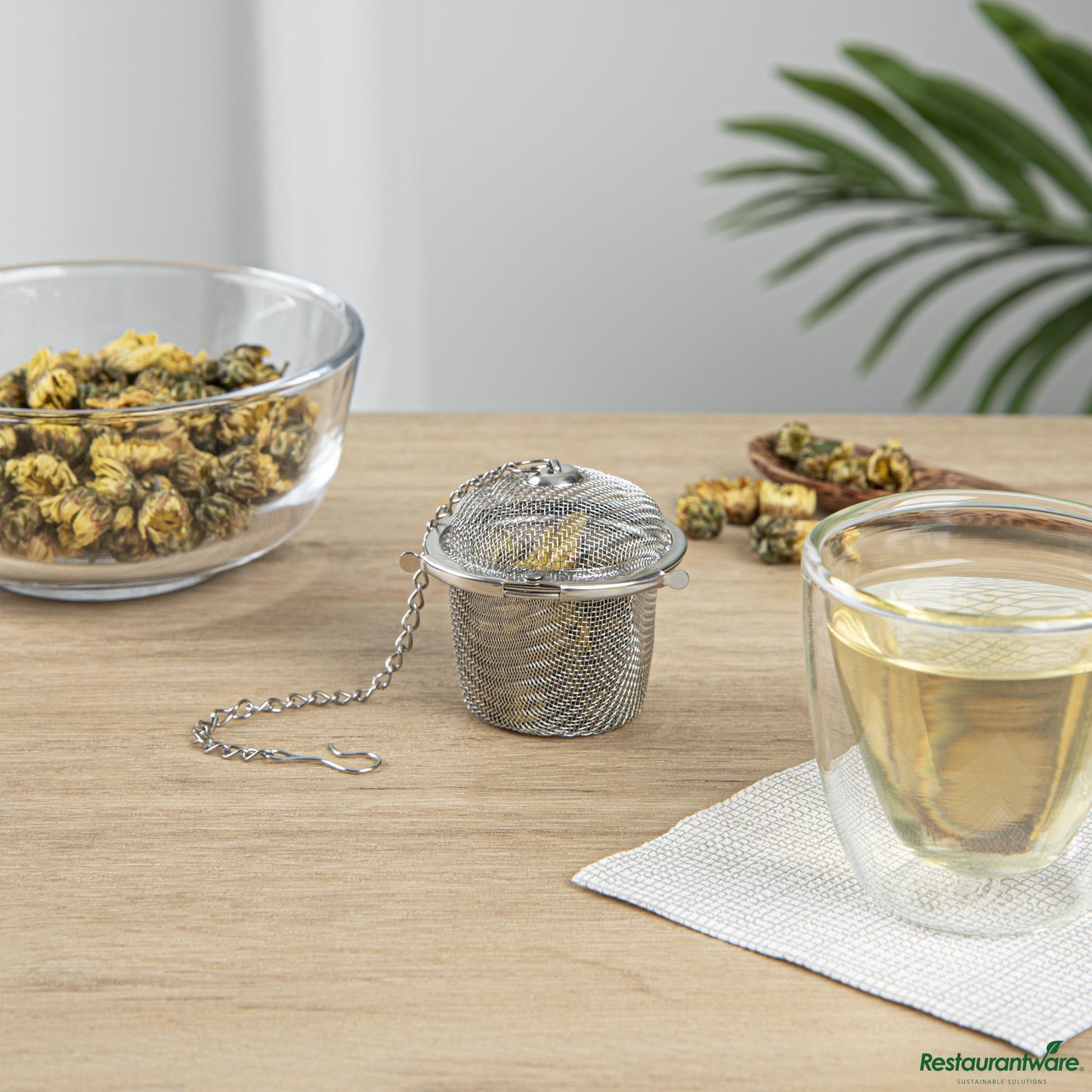Wholesale Restaurantware Stainless Steel Fine Mesh Loose Leaf Tea / Spice Ball Infuser - 2"×2"×1.8"- Bulk