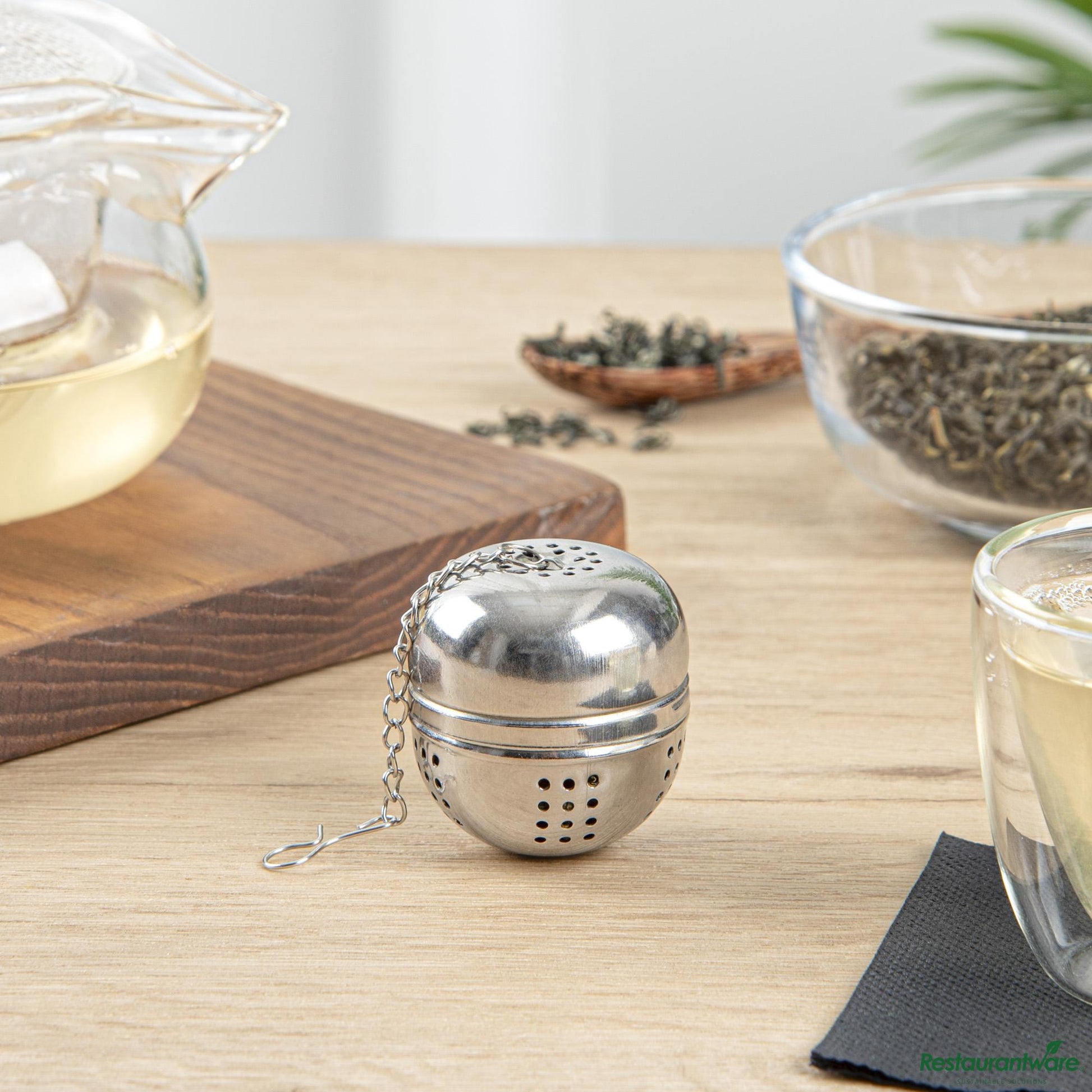 Wholesale Restaurantware Stainless Steel Loose Leaf Tea Ball Infuser - with Chain - 1.8"×1.8"×1.9"- Bulk