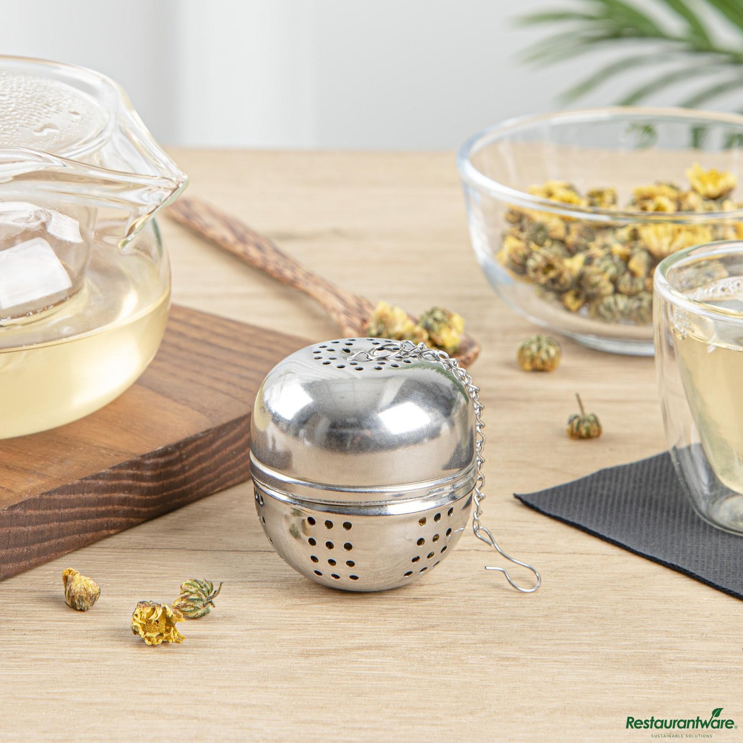 Wholesale Restaurantware Stainless Steel Loose Leaf Tea Ball Infuser - with Chain - 2.2"×2.2"×2.3"- Bulk