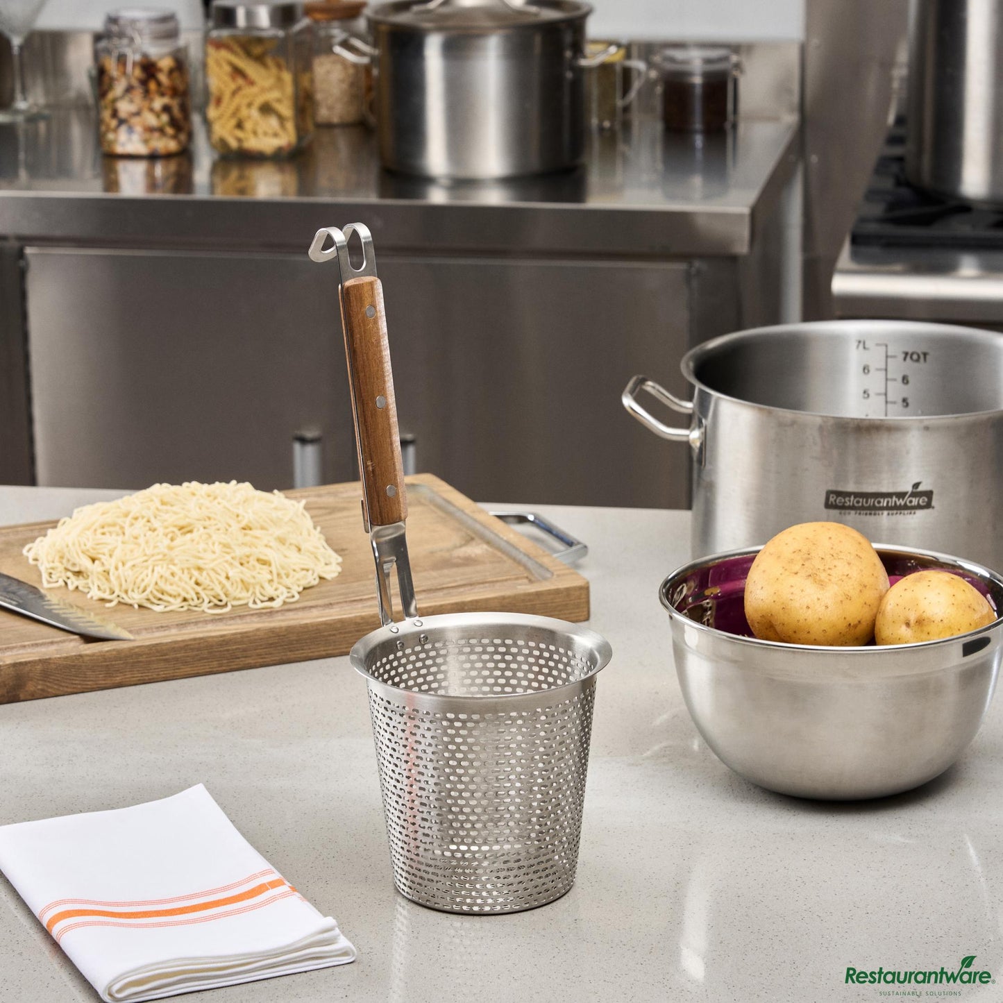 Wholesale Restaurantware Stainless Steel Noodle Strainer / Blanching Basket - Wooden Handle - 5.5"×5.5"×13.8"- Bulk