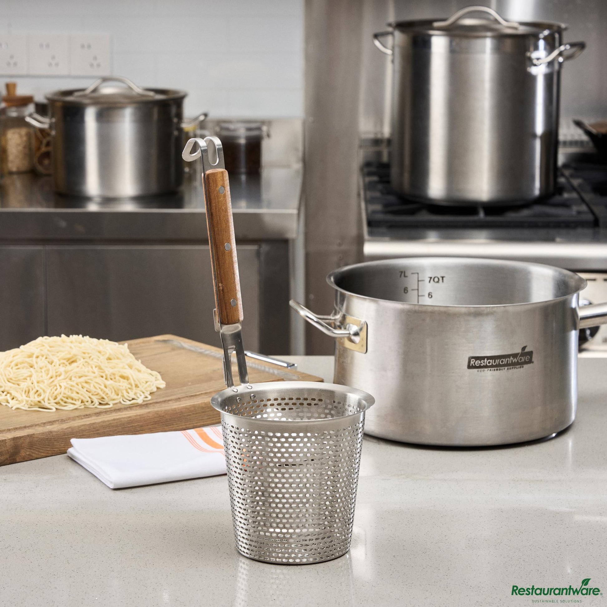 Wholesale Restaurantware Stainless Steel Noodle Strainer / Blanching Basket - Wooden Handle - 5.5"×5.5"×13.8"- Bulk