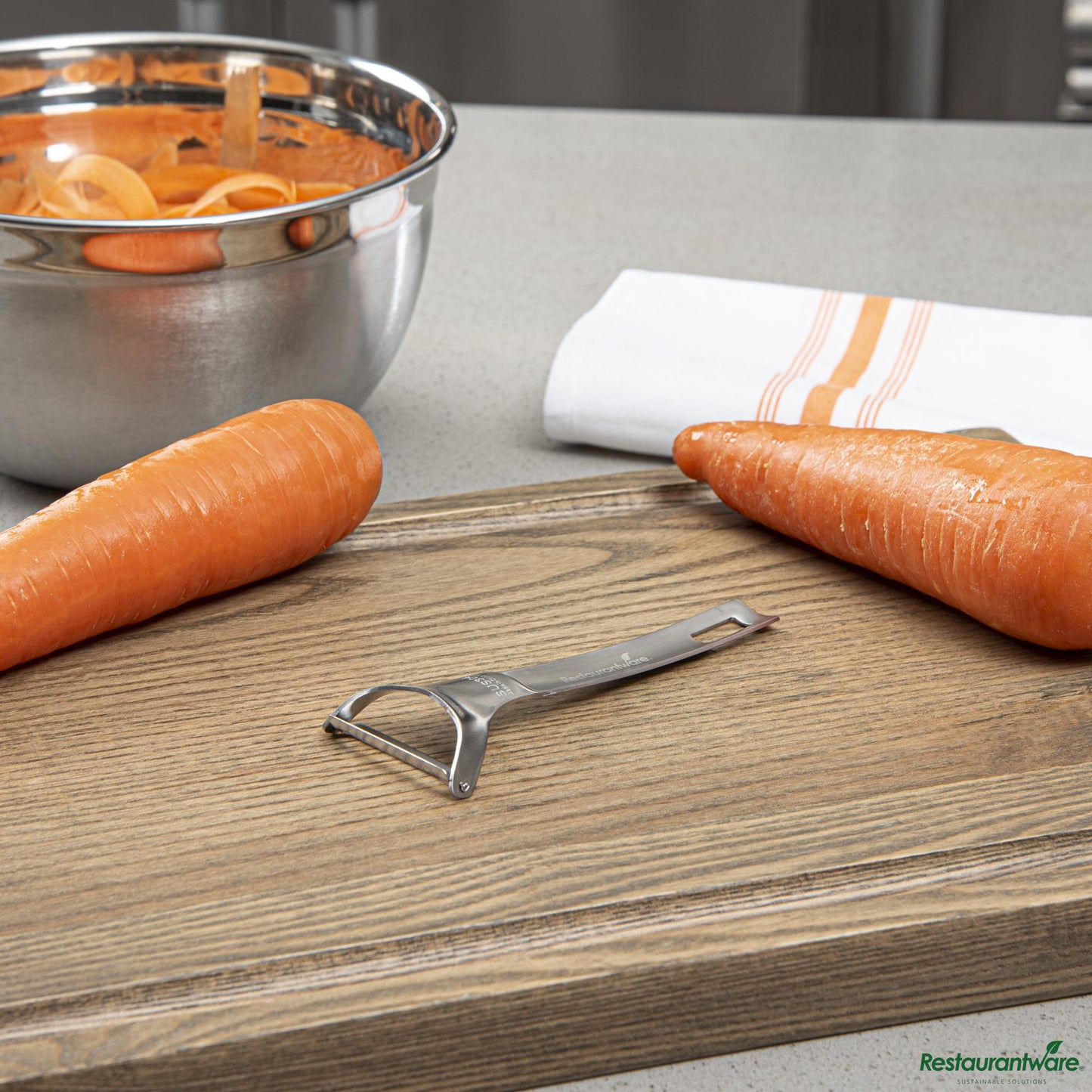 Wholesale Restaurantware Stainless Steel "Y" Vegetable Peeler - with Swivel Blade - 5.7"×2.2"×0.4"- Bulk