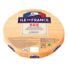 Wholesale Ile De France 60% Brie Cheese Wheel 6.6lb- Bulk