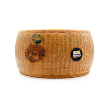Wholesale Italian 24 Month Parmigiano Reggiano Cheese 80lb- Bulk