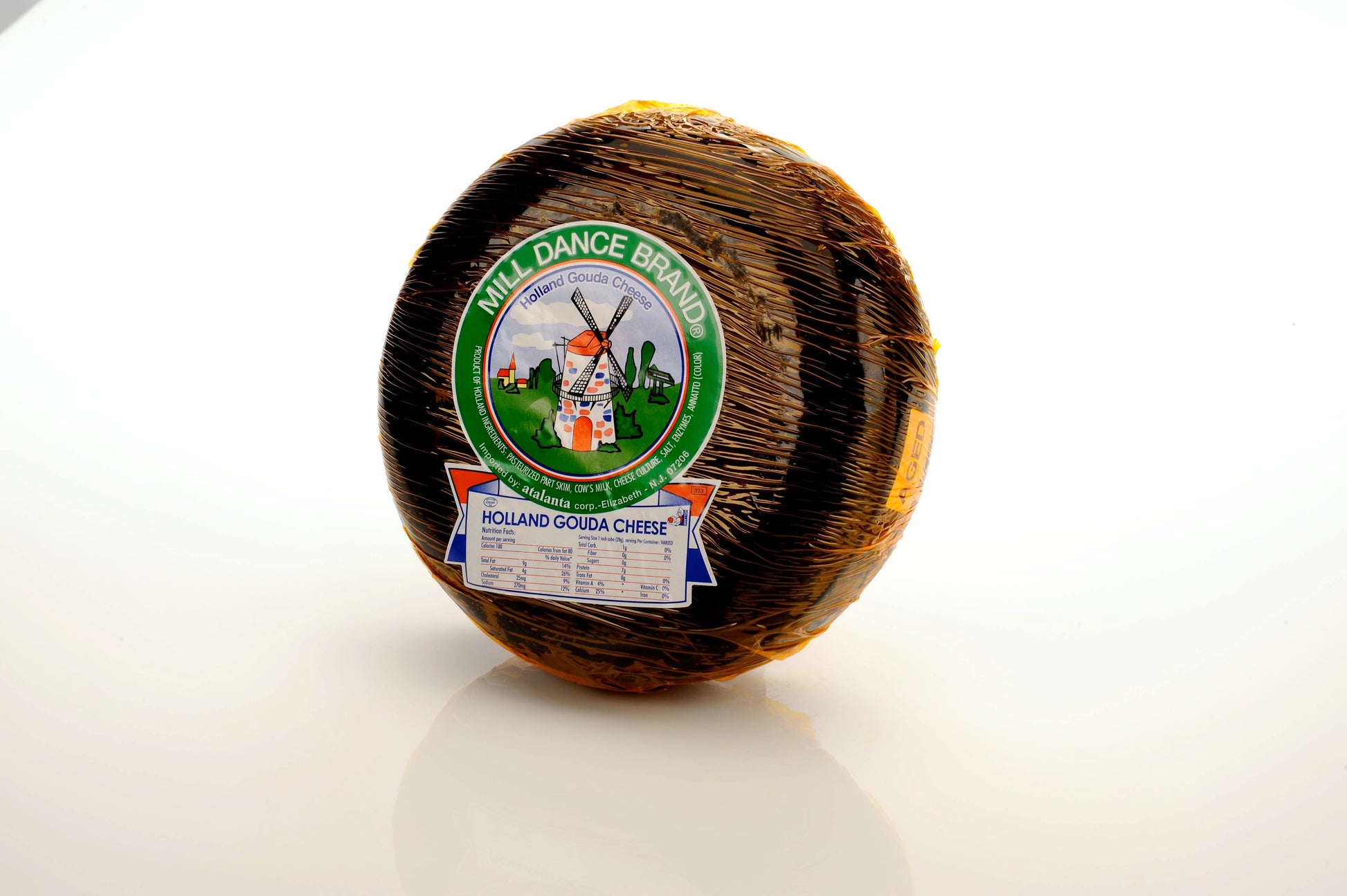 Wholesale Gouda Black Wax (2 Years)- Bulk