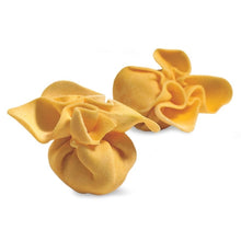 Wholesale Bacchini Case 4 Cheese & Fresh Pear Fiocchi Purse Pasta- Bulk