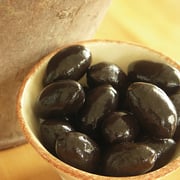 Wholesale Divina Black Cerignola 90/110 4/2.2- Bulk