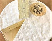 Wholesale Brie Royale Au Truffles 1.6K- Bulk
