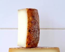 Wholesale Rodolphe Lm Tome Brulee 4/800G (Air) 800 G- Bulk