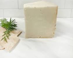 Wholesale Quicke'S Goats' Cheddar 14#- Bulk