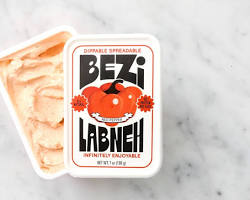 Wholesale BEZI Red Pepper Labneh Creamy Mediterranean Dairy Dip 7 OZ- Bulk