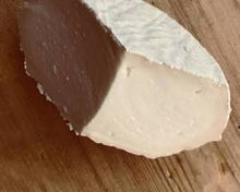 Wholesale Ticklemore Goat 1/3.5Lb 3 Lb- Bulk