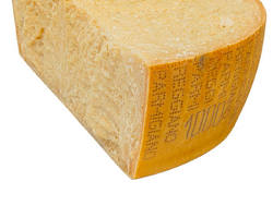 Wholesale Italian Cheese Importers Parmigiano Reggiano 24 Month Quarter Wheel 20 LB- Bulk