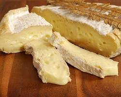 Wholesale Fromagerie Rouzaire Fougerus Pasteurized Cheese 700 G- Bulk