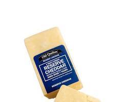 Wholesale Quebec 7 Yr Vintage Cheddar- Bulk